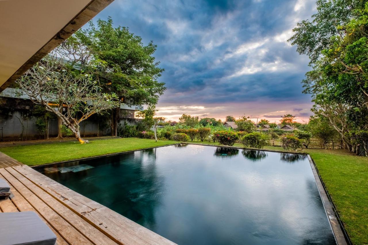 Balangan Beach Nakar Villa Jimbaran エクステリア 写真